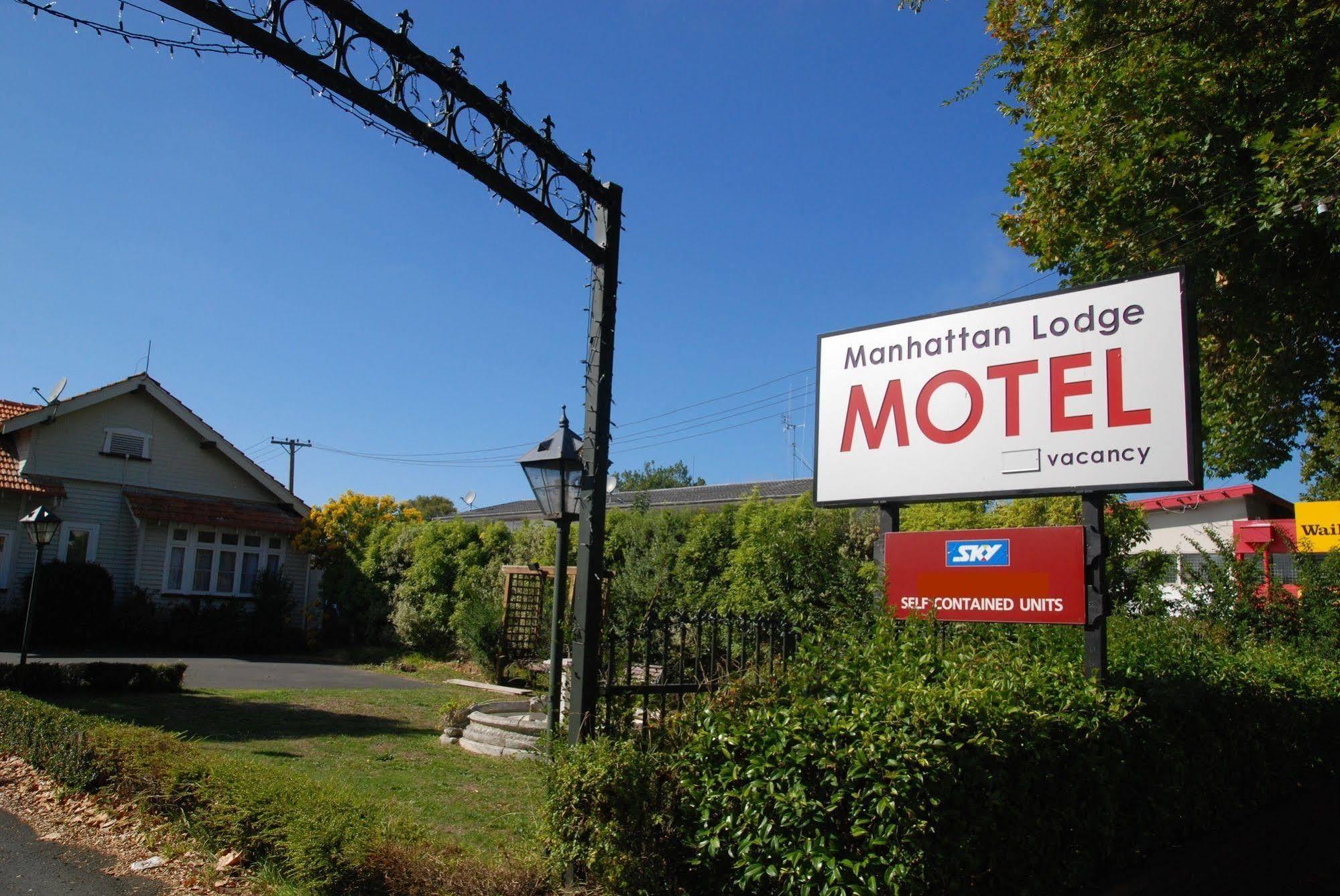 Manhattan Lodge Motel Hamilton Exteriér fotografie